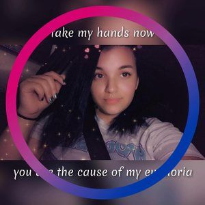 Meet your Posher, Emerald